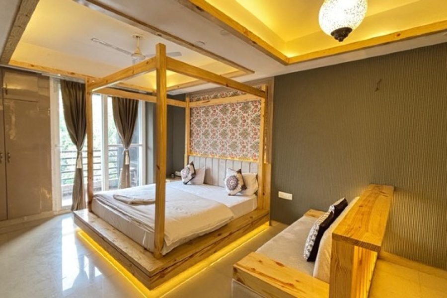The  Doon Wooden  Cabin